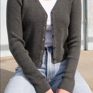 Brandy Melville Cardigan! 💖